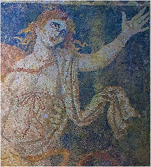 La donna dai capelli rosso fuoco: dettaglio del pavimento musivo col ratto di Persefone